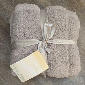 Barefoot Dreams Blanket